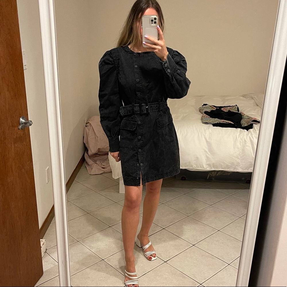 Signature 8 asymmetric button up dress